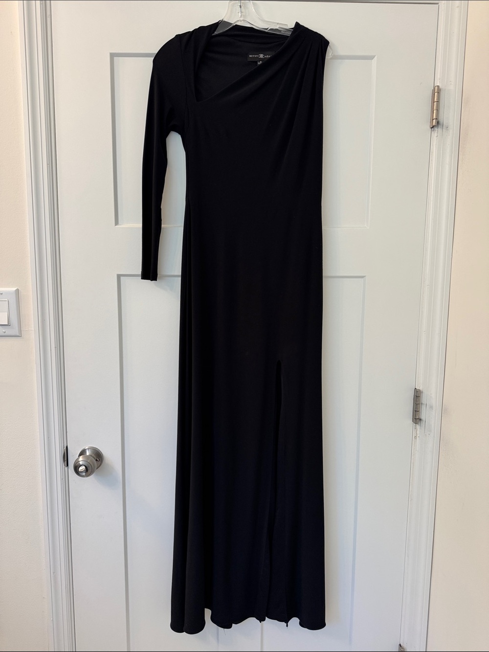 One-Shoulder Black Maxi Dress with Side Slit